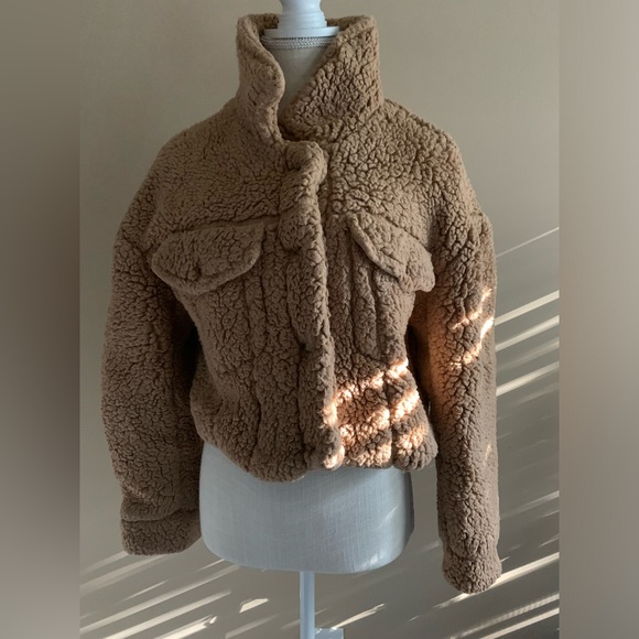 Cropped Teddy Jacket - Picture 5 of 10